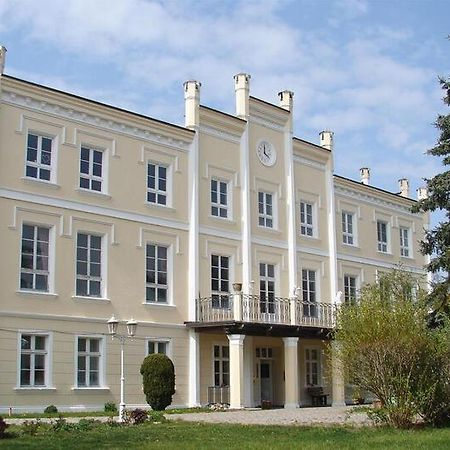 Gemuetliche Ferienwohnung Fuer 6 Personen Im Schloss Kastorf Knorrendorf Екстер'єр фото