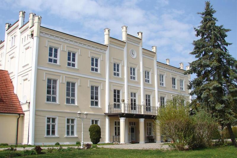 Gemuetliche Ferienwohnung Fuer 6 Personen Im Schloss Kastorf Knorrendorf Екстер'єр фото